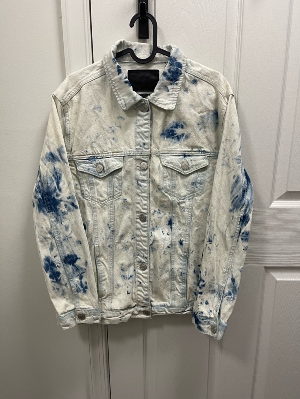 refuge Blue & White Tie-Dye Denim Jacket/A142